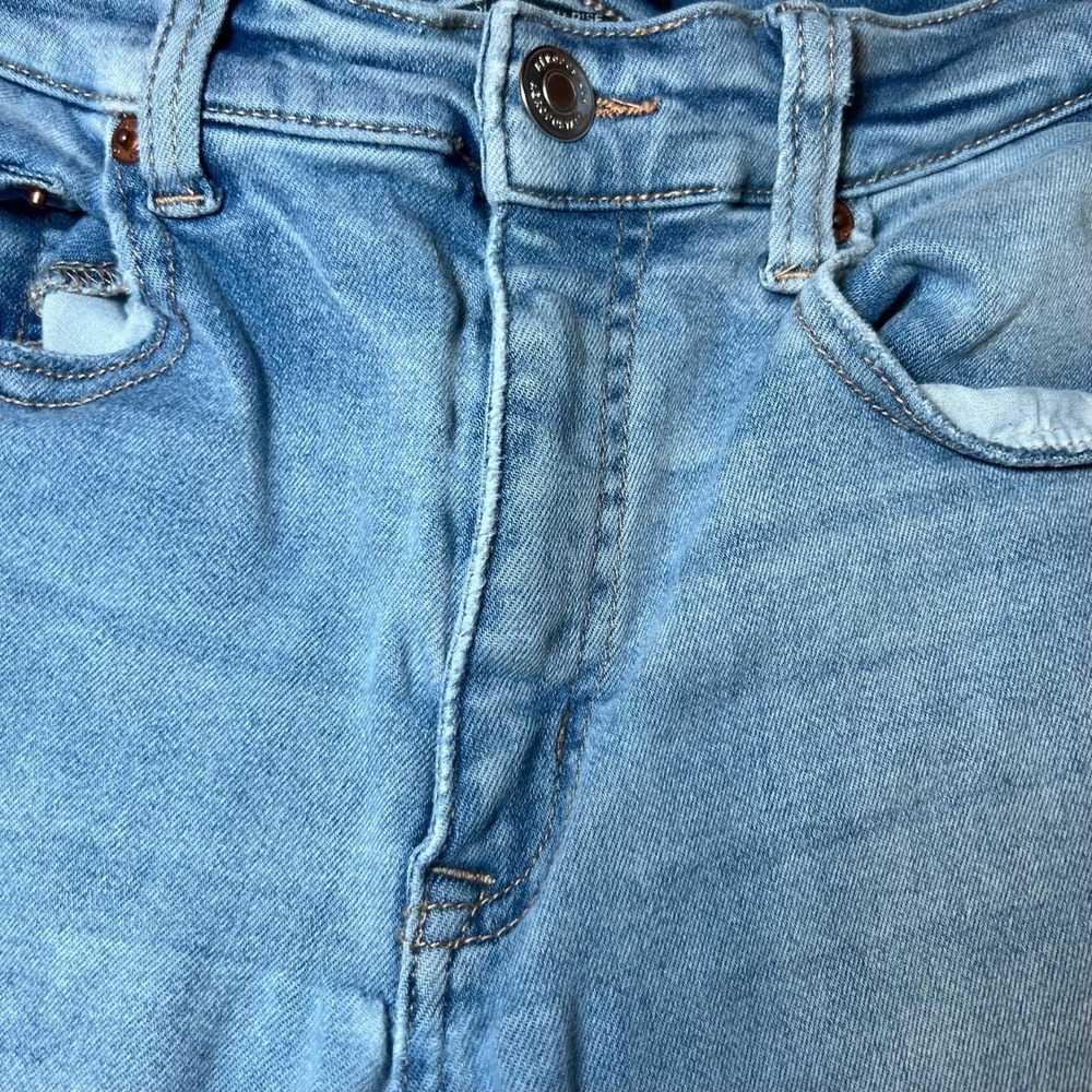 Aeropostale Womens Size 8 Super High Rise Jeggings Distressed Jean Frayed Hem - Picture 11 of 16